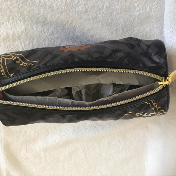 2015 Soho Villians Evil Queen Makeup Bag New With Tags - Picture 5 of 8